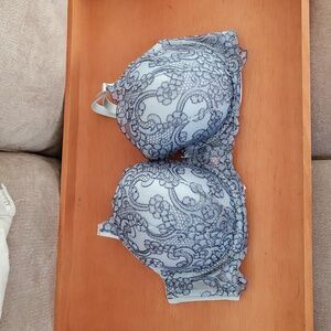 VICTORIA’S SECRET DREAM ANGELS LINED DEMI BRA  38DDD LT & DK BLUE